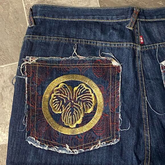 Red Monkey RMC Vintage Denim Skater Shorts SIZE 40 M Ksohoh Monkey King Pocket - Picture 12 of 14